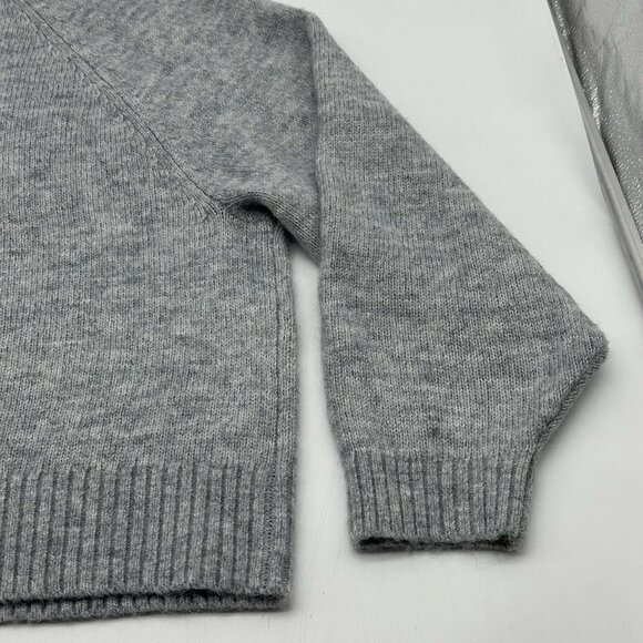 Old Navy Size Large Gray Fuzzy Pink Heart Cropped Crew Neck Pullover Sweater NWT - Picture 11 of 13